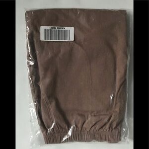 NWT Denim & Co Brown Elastic Waist Pull-on Tan Pants

Brand new in package!